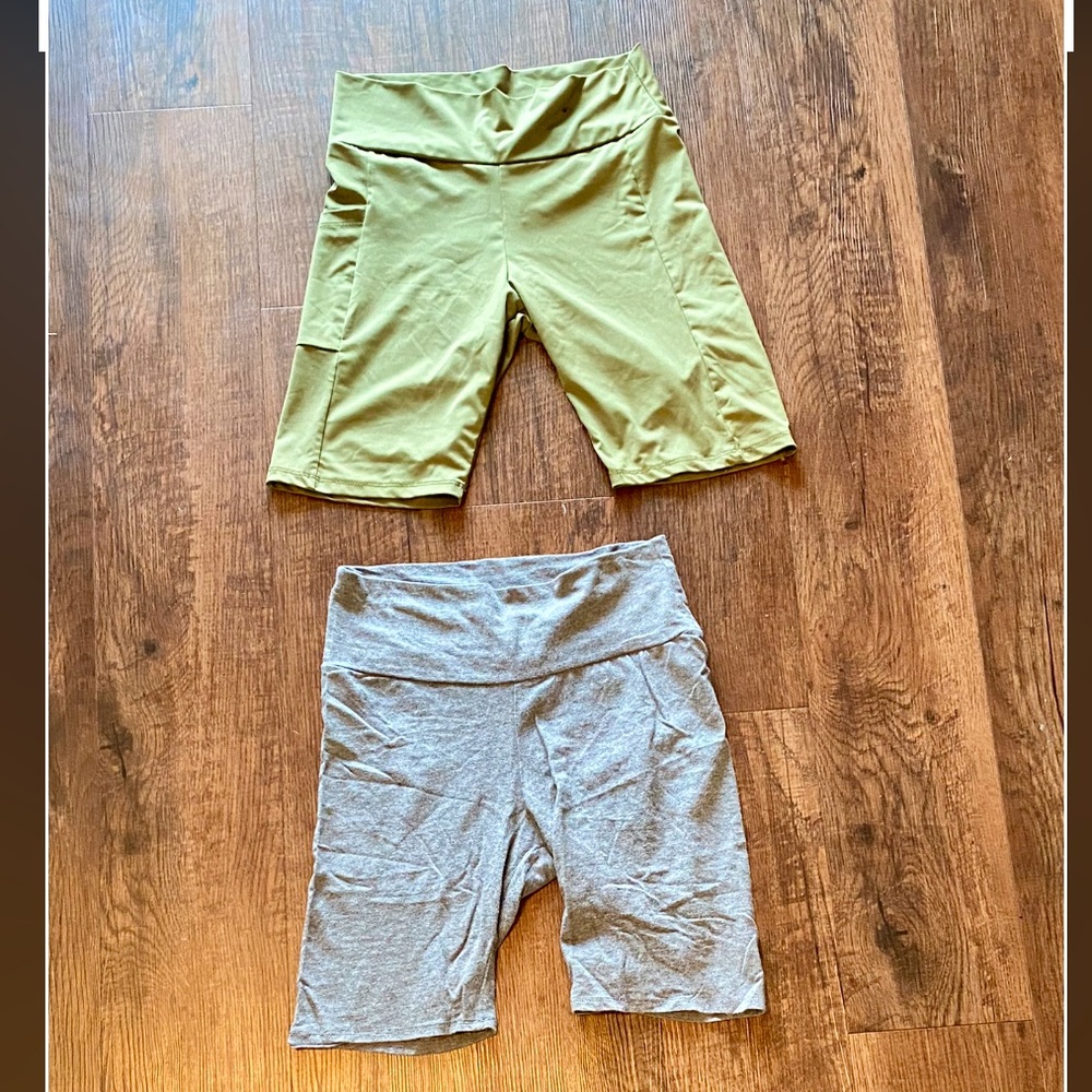 6 pairs of biker shorts